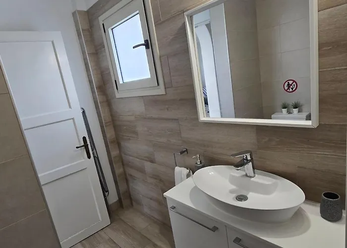 Seaside Escape Апартаменты *