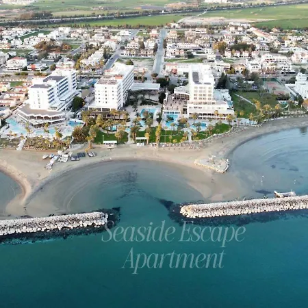 Apartment Seaside Escape Larnaca